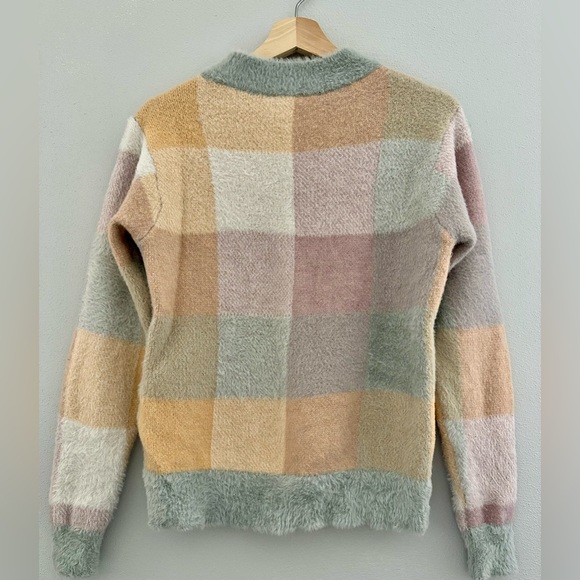 Ann Taylor Pastel Plaid Women Sweater - Picture 2 of 6